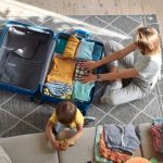MomChildMoving